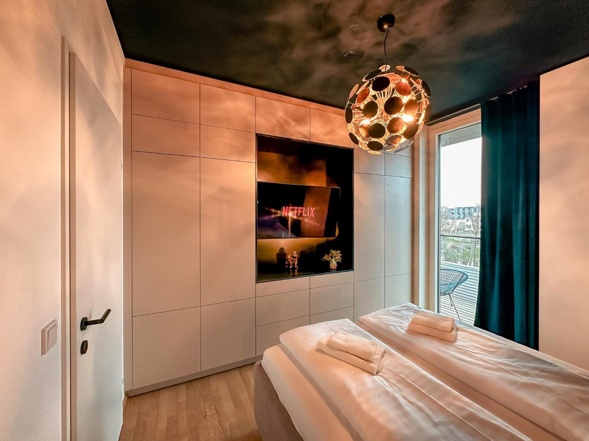 Kaiser Lodge - Rooftop Pool & Underground Car Park By Alpenluxus Appartements 비엔나 외부 사진