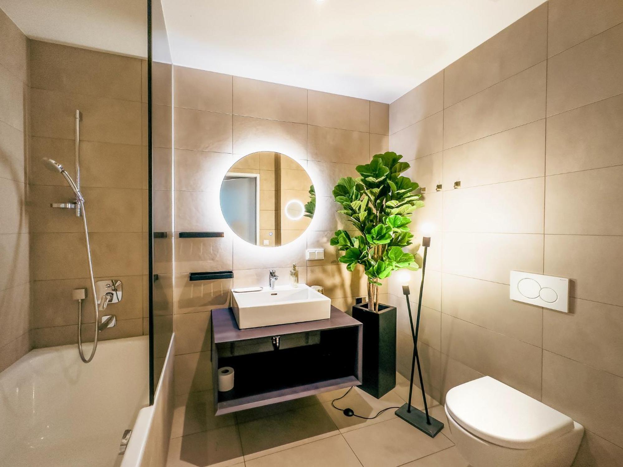Kaiser Lodge - Rooftop Pool & Underground Car Park By Alpenluxus Appartements 비엔나 외부 사진